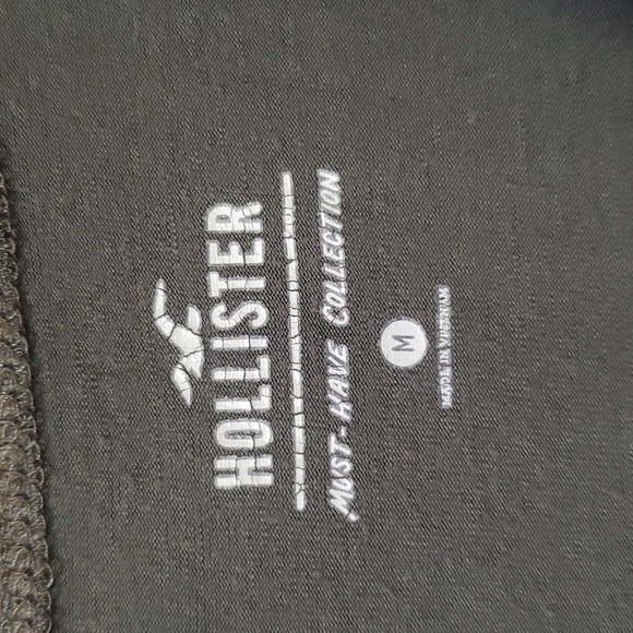 Y2K Hollister Shirt Womens M Forest Green Long Sleeve V-Neck Tee Fall Aesthetic - Picture 2 of 9